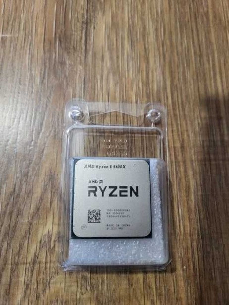 Procesor AMD Ryzen 5 5600X socket AM4