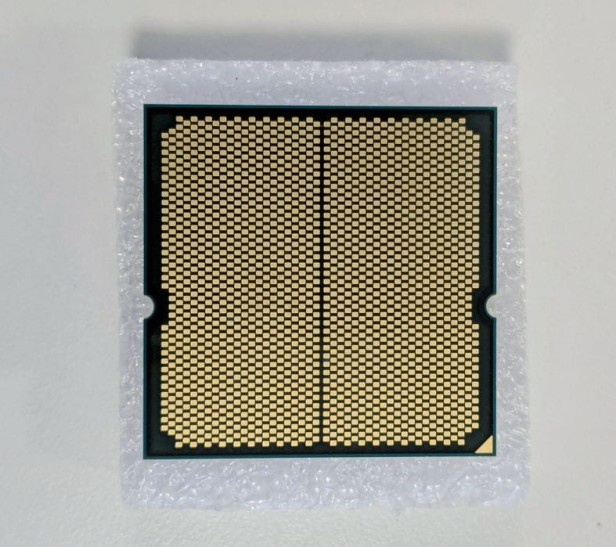 Procesor AMD Ryzen 7 7800X3D socket AM5