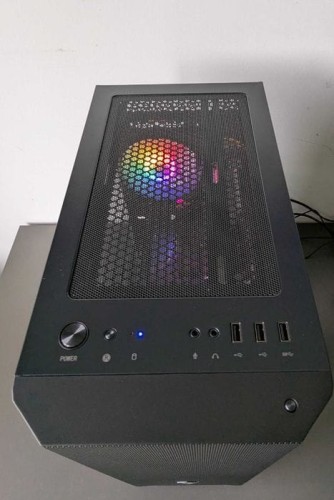 Komputer do gier 16GB RAM GTX 1660 Super Ryzen 5 3500 SSD obudowa LED
