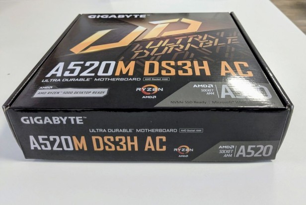 Płyta główna GIGABYTE A520M DS3H AC  socket AM4 WiFi, Bluetooth
