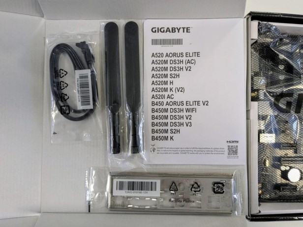 Płyta główna GIGABYTE A520M DS3H AC  socket AM4 WiFi, Bluetooth